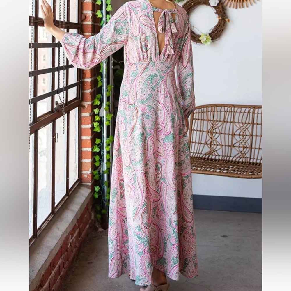 First Love by Lovelyn tie back paisley print long sleeve maxi dress